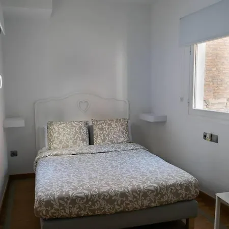Apartamenticos Plaza Del Pilar Iii *