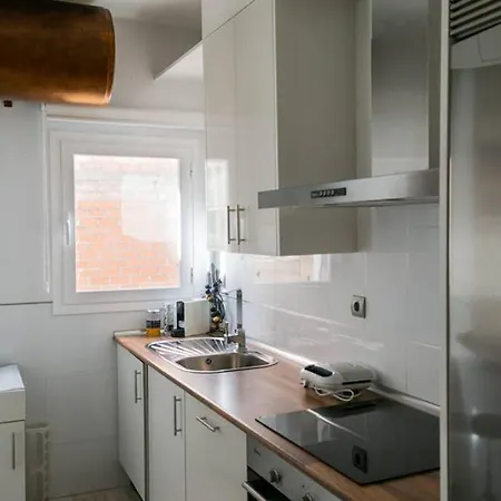 Apartamenticos Plaza Del Pilar Iii *